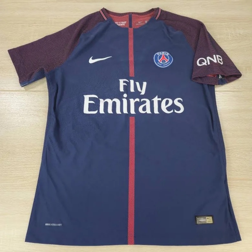 PSG Paris Saint-Germain Kids Large Soccer Jersey | Authentic Nike | LIKE NEW!